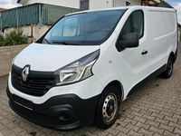 Gebraucht Renault Trafic 95 PS (69 kW) 2017 Weiß Van / Kleinbus