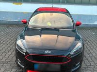 Second-hand Ford Focus ST-Line 150 CP (110 kW) 2017 Negru Berlinǎ