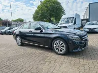 Gebraucht Mercedes C180 122 PS (89 kW) 2019 Schwarz Limousine