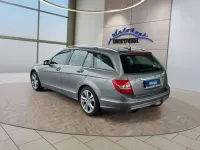 Gebraucht Mercedes C180 Avantgarde 156 PS (114 kW) 2013 Palladiumsilber  metalliclack Kombi