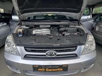 Gebraucht Kia Carnival Basis 185 PS (136 kW) 2008 Diamantsilber met. Van / Kleinbus