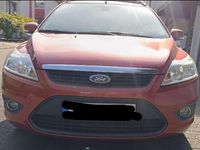 Gebraucht Ford Focus Style 116 PS (85 kW) 2008 Rot Kombi
