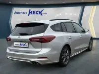 Gebraucht Ford Focus ST-Line 155 PS (114 kW) 2024 Silber Limousine
