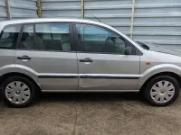 Gebraucht Ford Fusion 80 PS (58 kW) 2005 Polarsilber metallic Kleinwagen