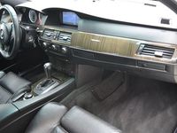 Gebraucht BMW 530 M Sport 231 PS (169 kW) 2007 Silber metallic Limousine