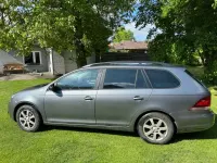 Używany VW Golf VII Match 105 KM (77 kW) 2013 Szary Kombi