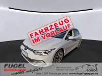 Gebraucht VW Golf VIII Active 150 PS (110 kW) 2023 Mondsteingrau Limousine
