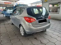 Gebraucht Opel Meriva 101 PS (74 kW) 2011 Schwarz Van / Kleinbus