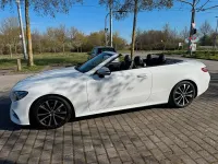 Gebraucht Mercedes E200 AMG line 184 PS (135 kW) 2018 Weiß Cabrio
