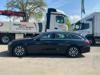 Gebraucht Mercedes E220 Avantgarde 197 PS (144 kW) 2026 Schwarz