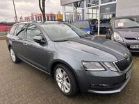 gebraucht Skoda Octavia Combi Clever,1.HAND,NAVI,KAMERA