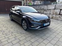 Gebraucht VW Passat Alltrack 190 PS (139 kW) 2019 Grau Kombi