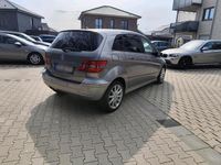 Gebraucht Mercedes B200 2005 Grau Van / Kleinbus