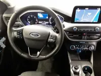Gebraucht Ford Focus Cool & Connect 150 PS (110 kW) 2019 Rot Limousine