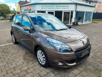 Gebraucht Renault Scénic III Expression 110 PS (80 kW) 2010 Braun Kombi