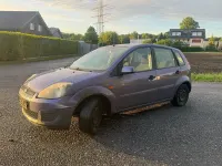 Gebraucht Ford Fiesta 100 PS (73 kW) 2007 Violet Kleinwagen
