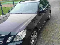 Gebraucht Mercedes E220 170 PS (125 kW) 2010 Schwarz Kombi