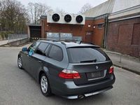 Gebraucht BMW 520 163 PS (119 kW) 2006 Grau Kombi