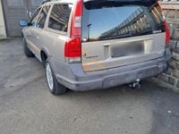 Gebraucht Volvo XC70 200 PS (147 kW) 2001 Gold Kombi
