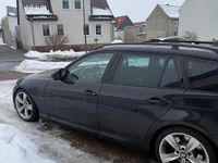 Gebraucht BMW 325 197 PS (144 kW) 2009 Schwarz Kombi