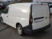Gebraucht VW Caddy Maxi 102 PS (75 kW) 2022 Weiß Van / Kleinbus
