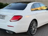 Gebraucht Mercedes E220 Night 194 PS (142 kW) 2019 Weiß Limousine