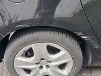 Gebraucht Opel Astra 115 PS (84 kW) 2011 Schwarz Kleinwagen