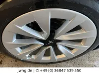 Käytetty Tesla Model 3 239 kW (325 HP) 2022 Musta Sedan