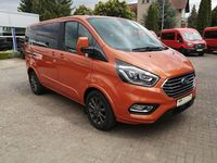 Gebraucht Ford Tourneo Titanium 185 PS (136 kW) 2021 Hokkaidoorange metallic Kombi