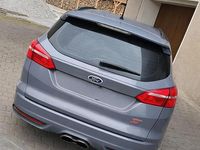 Gebraucht Ford Focus ST 250 PS (183 kW) 2016 Grau Kombi