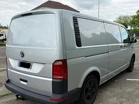 Gebraucht VW Transporter 150 PS (110 kW) 2016 Silber Van