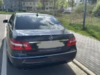 Gebraucht Mercedes E200 Avantgarde 184 PS (135 kW) 2011 Blau Limousine