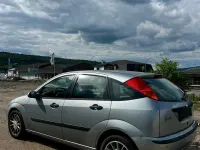 Usata Ford Focus 75 CV (55 kW) 2003 Argento Utilitaria