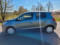 Gebraucht Mitsubishi Space Star Select 71 PS (52 kW) 2023 Grau Kleinwagen