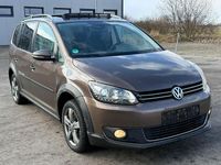Gebraucht VW Touran Cross 170 PS (125 kW) 2012 Braun Van / Kleinbus