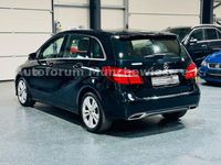 Gebraucht Mercedes B200 Style 136 PS (100 kW) 2018 Schwarz Kleinwagen