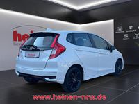Gebraucht Honda Jazz Dynamic 131 PS (96 kW) 2019 Platinum white Kleinwagen