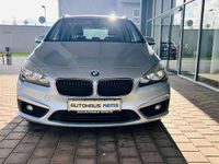 Gebraucht BMW 218 136 PS (100 kW) 2017 Glaciersilber Kombi