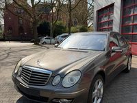 Second-hand Mercedes E420 314 CP (230 kW) 2007 Auriu Berlinǎ