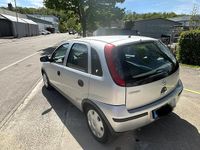 Second-hand Opel Corsa 75 CP (55 kW) 2004 Argintiu Hatchback