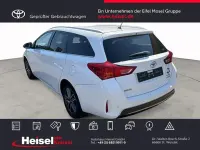 Gebraucht Toyota Auris Life+ 132 PS (97 kW) 2014 Schneeweiß Kombi