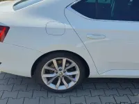 Gebraucht Skoda Superb Ambition 150 PS (110 kW) 2017 Weiß Limousine