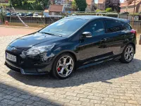 Gebraucht Ford Focus ST 250 PS (183 kW) 2013 Schwarz Limousine