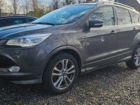 Gebraucht Ford Kuga Individual 179 PS (131 kW) 2014 Grau SUV
