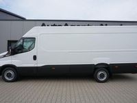 Gebraucht Iveco Daily 175 PS (128 kW) 2023 Weiss Van