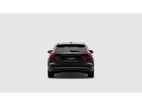 Neu Volvo V60 Plus 197 PS (144 kW) 2026 Onyx black / metallic Kombi