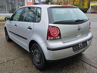Used VW Polo S 54 HP (39 kW) 2006 Silver Hatchback