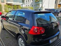 Second-hand VW Golf V 80 CP (58 kW) 2007 Negru Hatchback