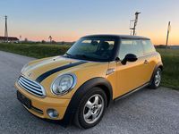Second-hand Mini Cooper 120 CP (88 kW) 2009 Galben Hatchback