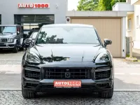 Gebraucht Porsche Cayenne Turbo 549 PS (403 kW) 2024 Schwarz SUV